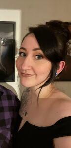 Holly Andrew artist avatar