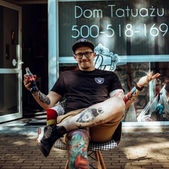 Inksearch tattoo Dom tatuażu