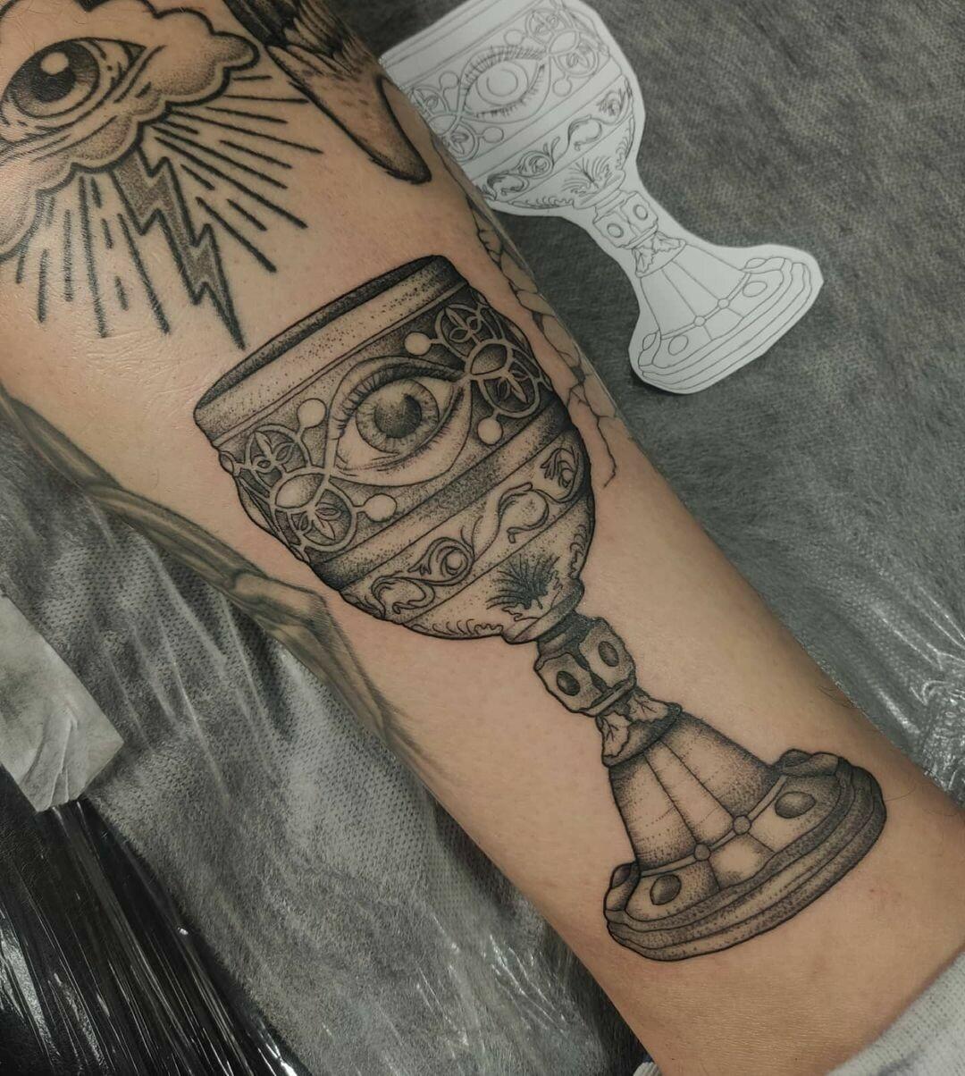 Inksearch tattoo Bizon tattoo