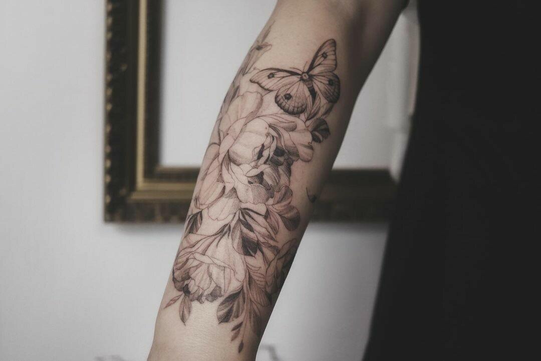 Inksearch tattoo Joasia Luna