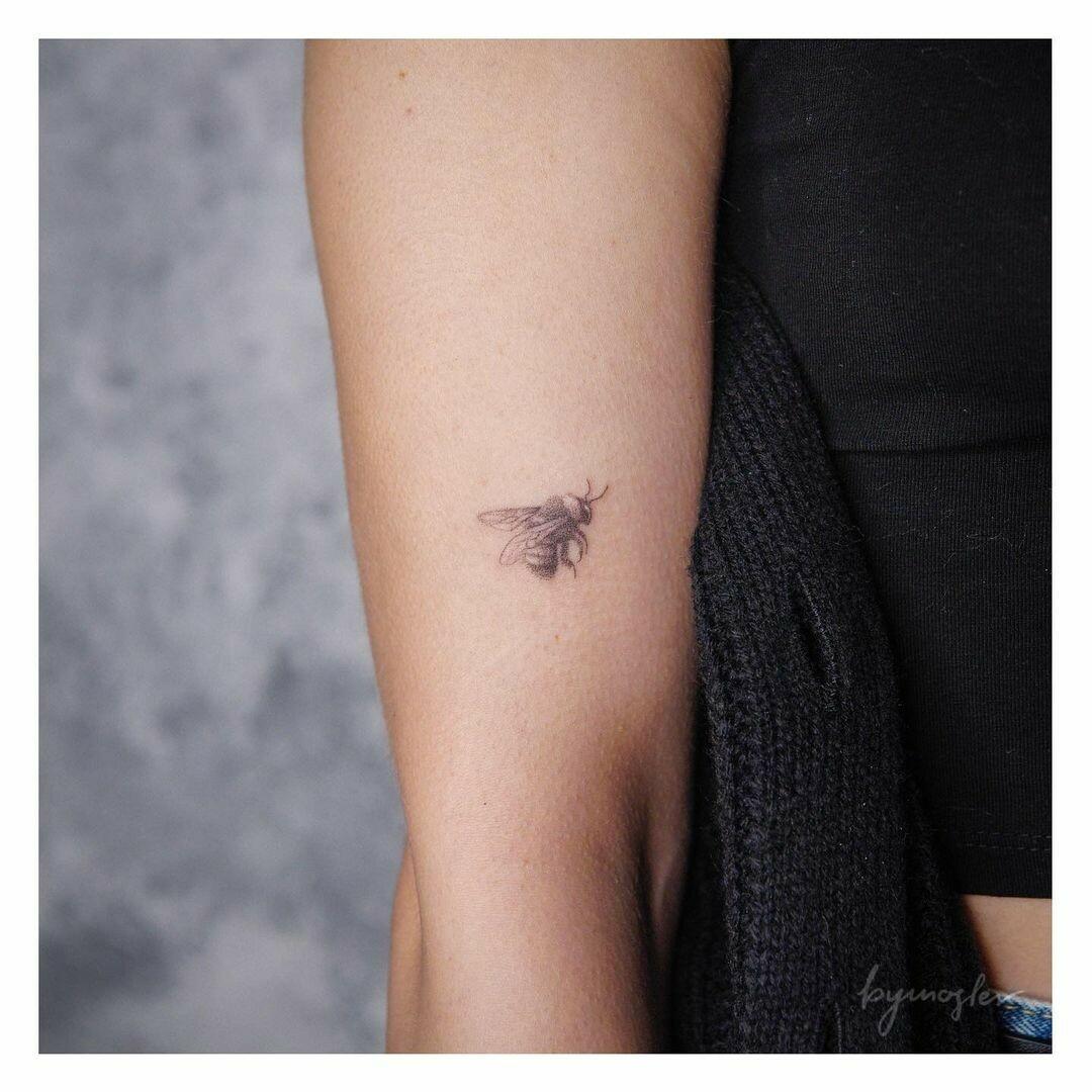 Inksearch tattoo byMosler