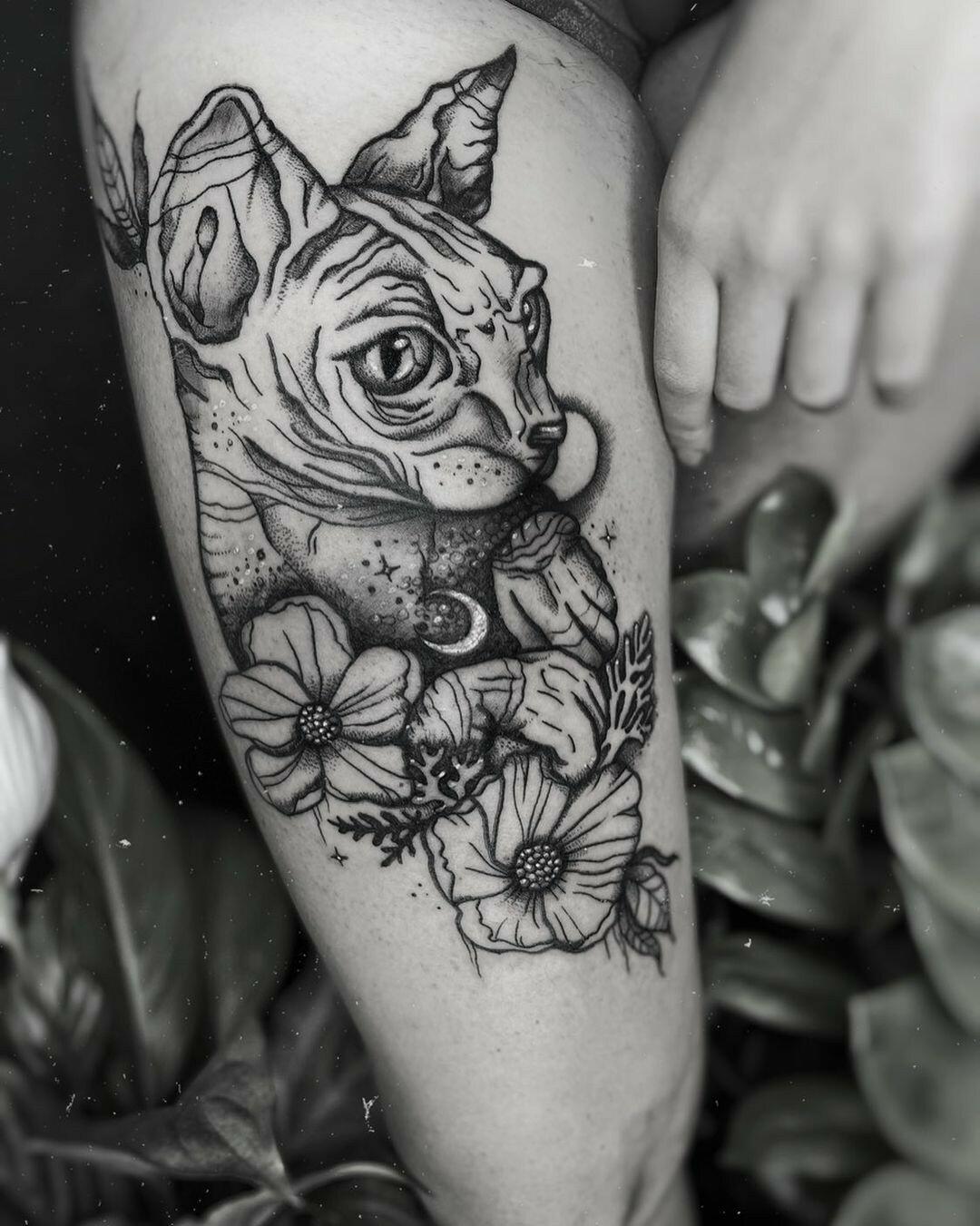 Inksearch tattoo Emanuela Latoszek 🌙 The Sacred Touch ⚜️