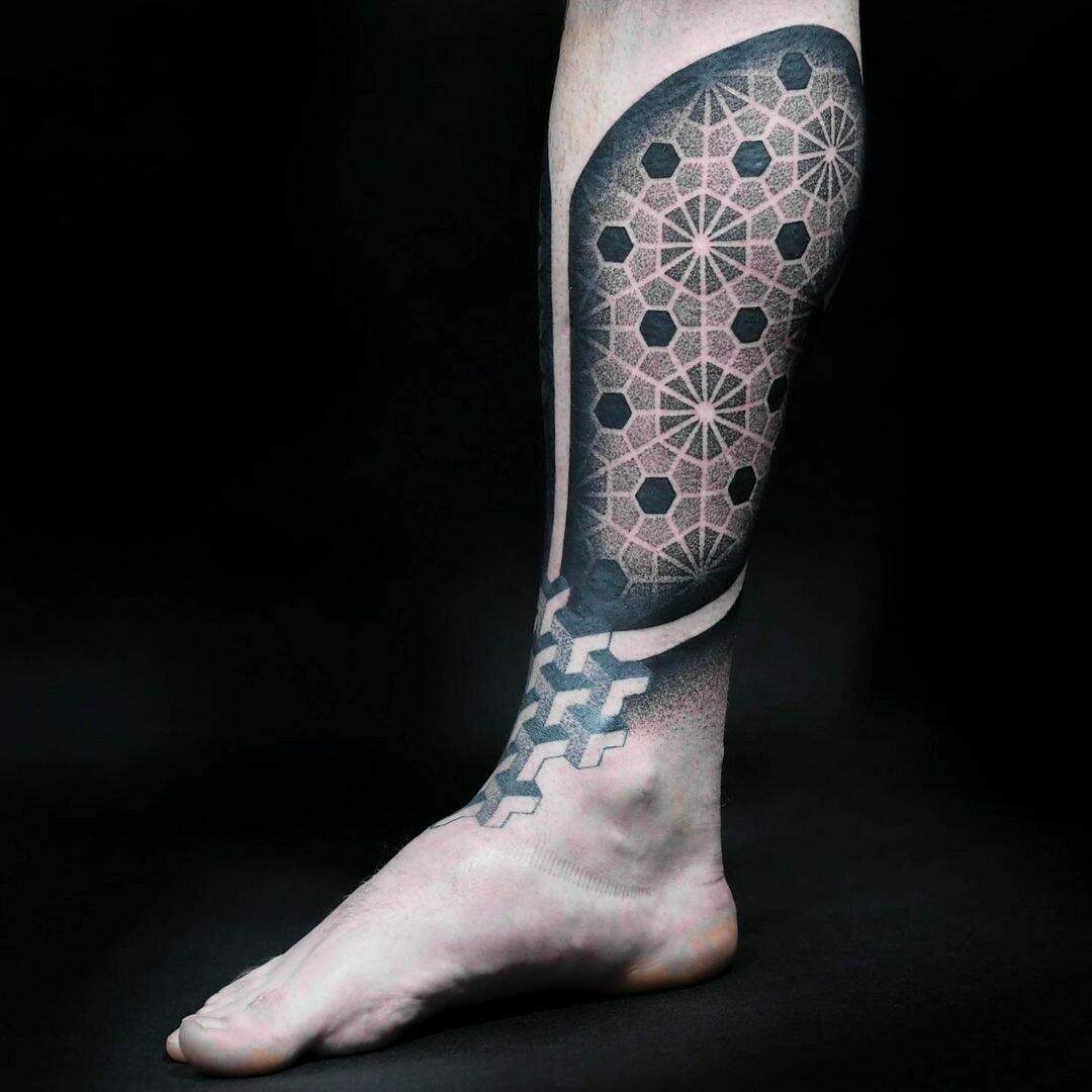 Inksearch tattoo Geometric Johny