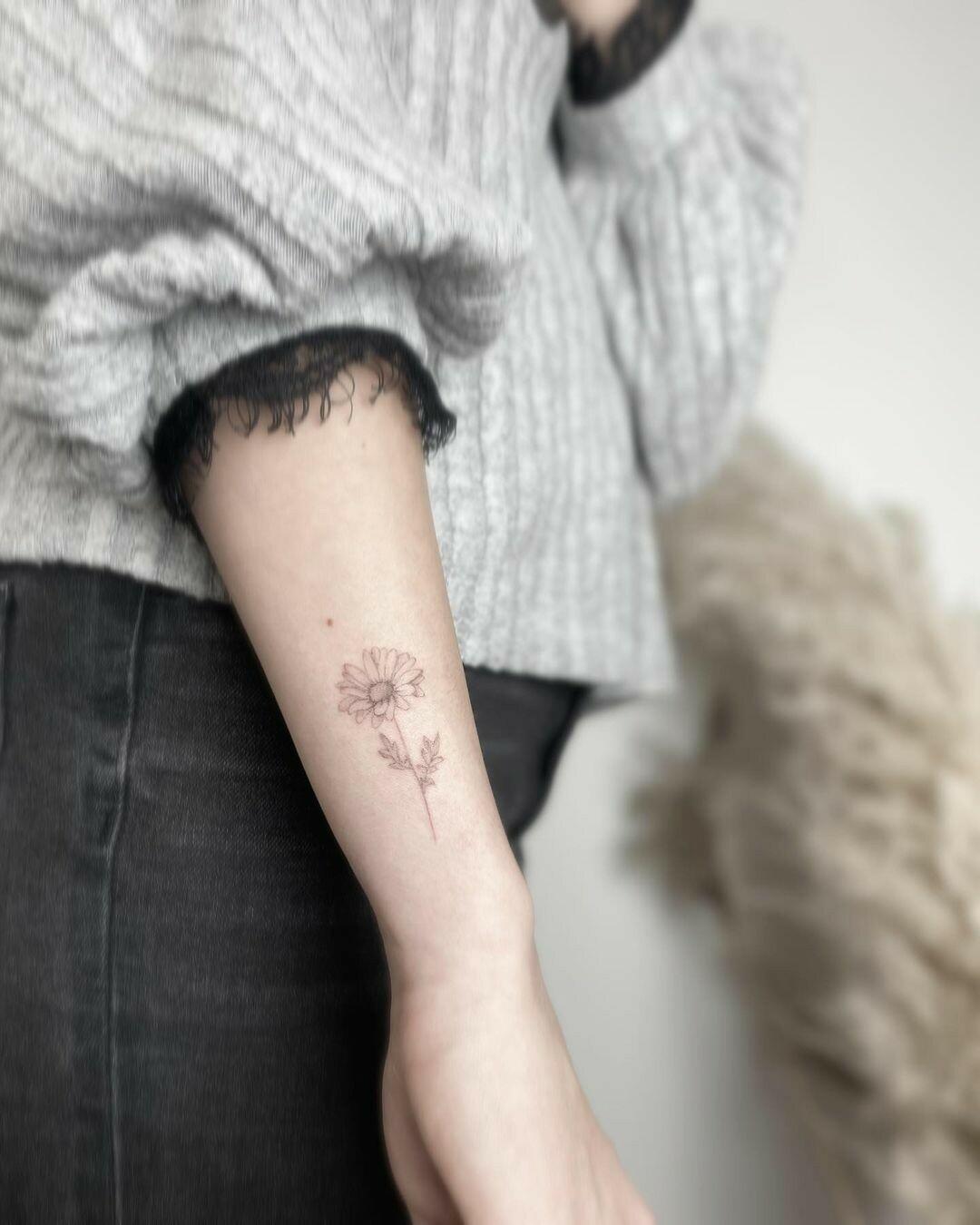 Inksearch tattoo mesandraws.tattoo