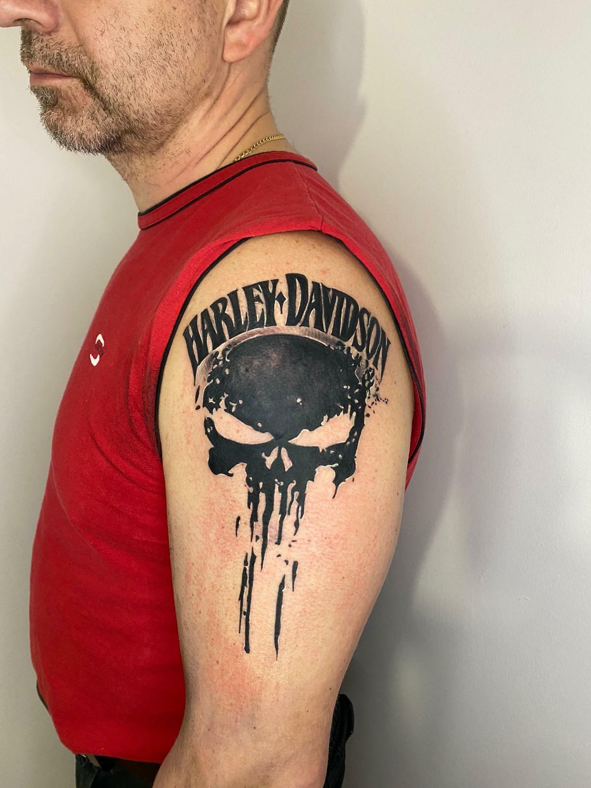 Inksearch tattoo Adam Głowacki