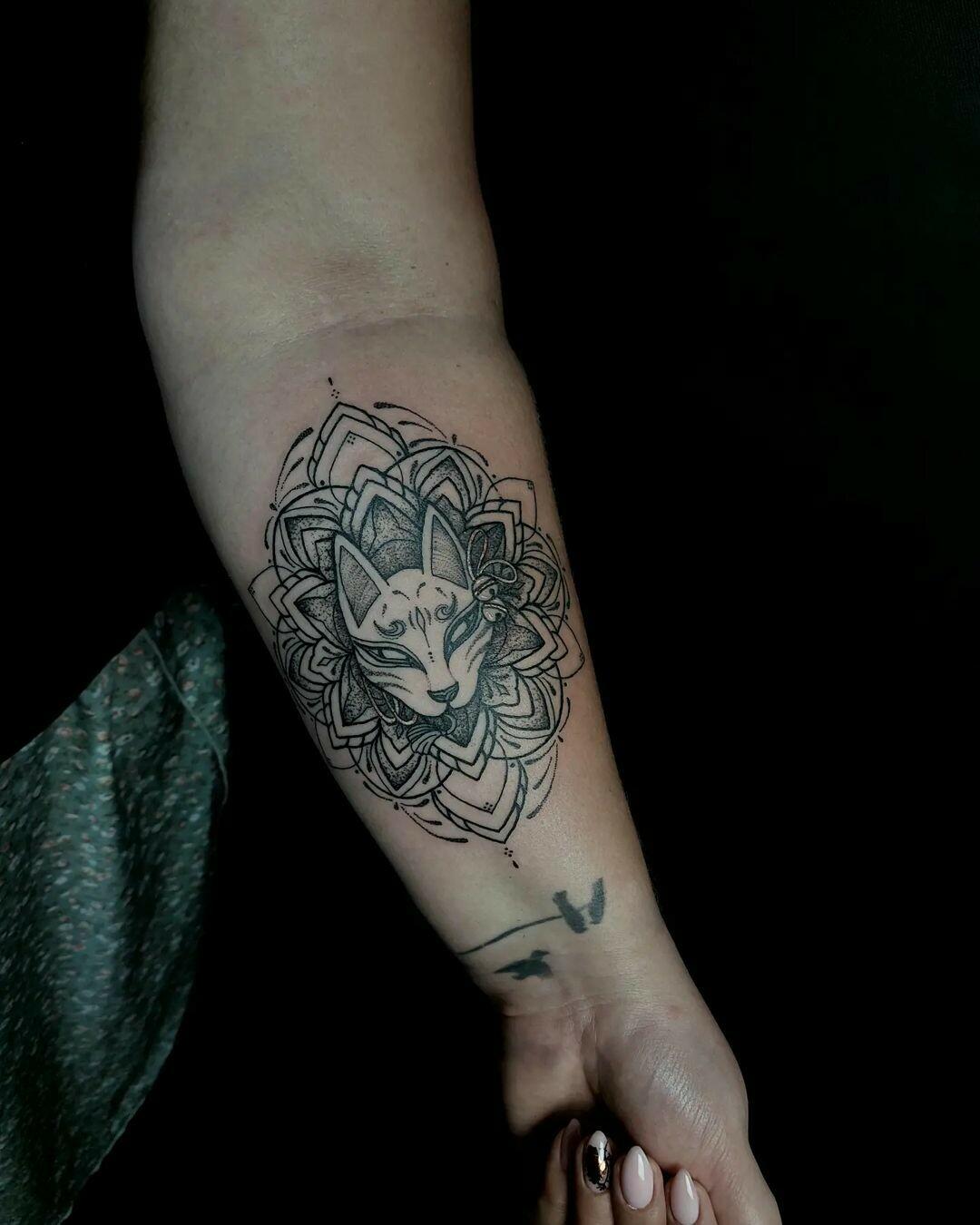 Inksearch tattoo Marta Hołderna - Hola Holson