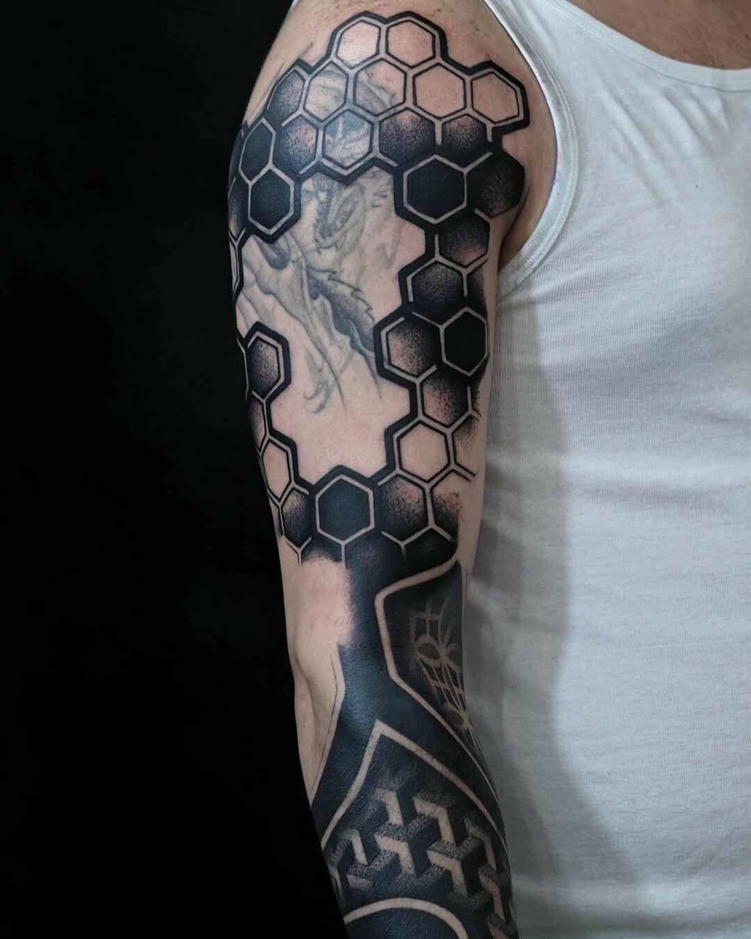 Inksearch tattoo Geometric Johny