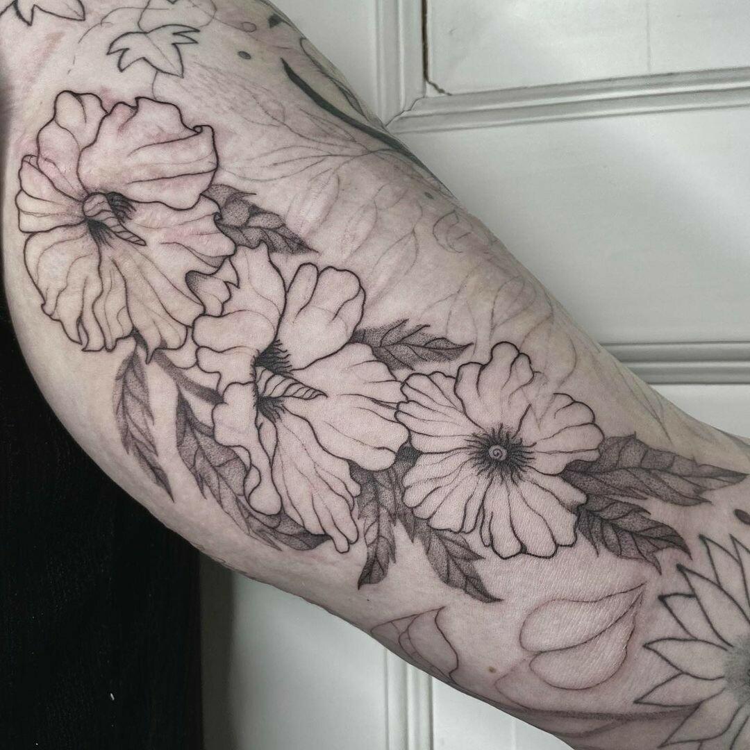 Inksearch tattoo Szara Wara