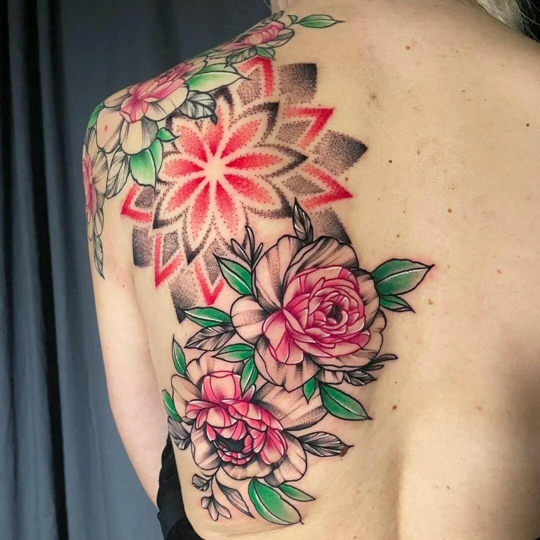 Inksearch tattoo Zabroń Mi Tattoo Magda Koralska