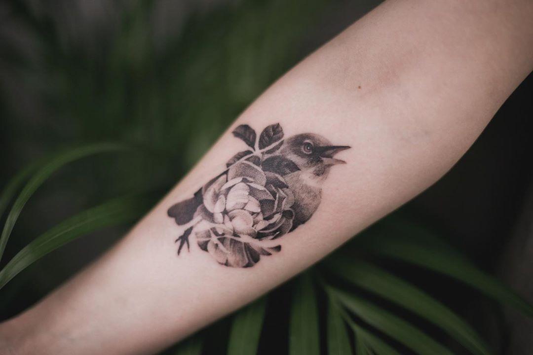 Inksearch tattoo Joasia Luna