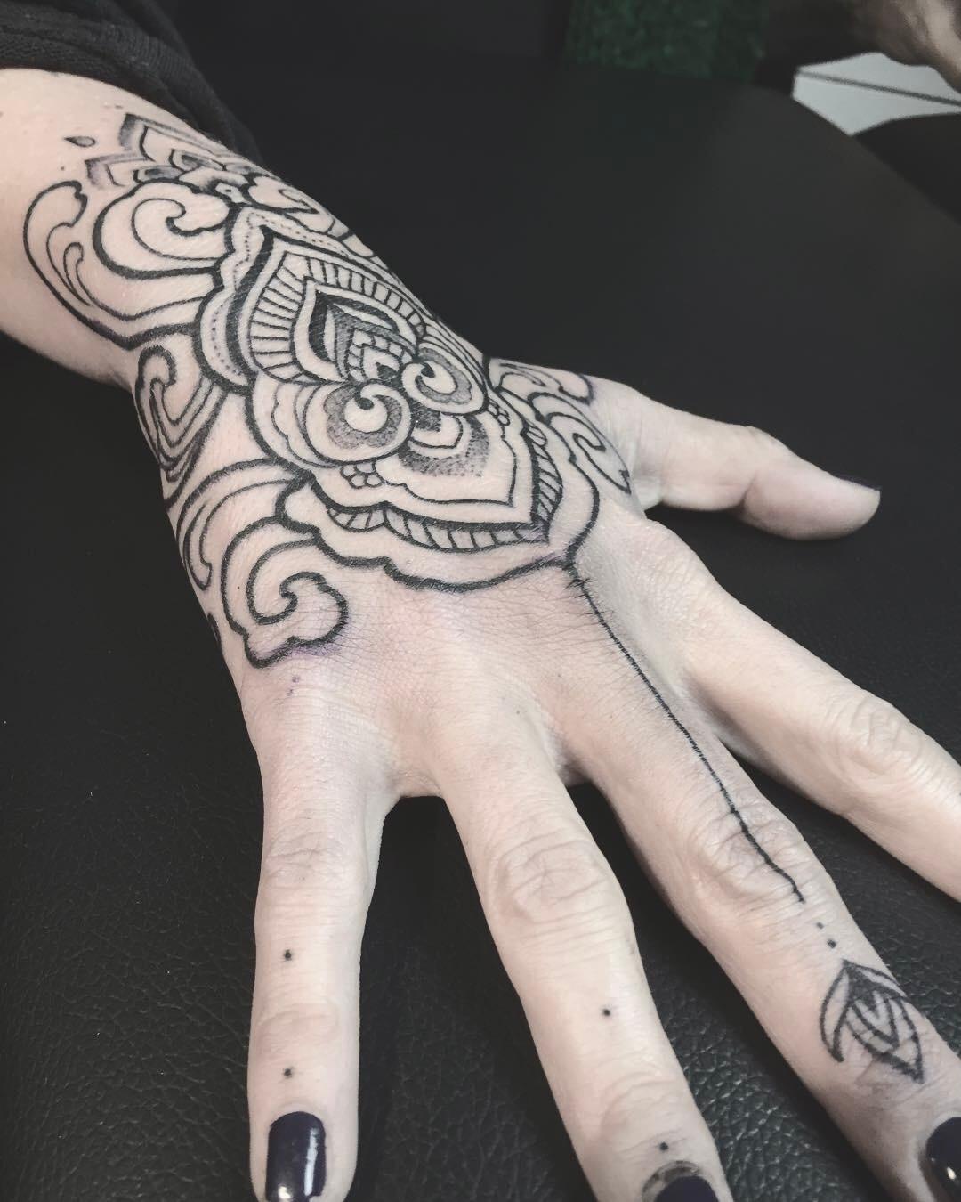 Inksearch tattoo Blustorm tattoo