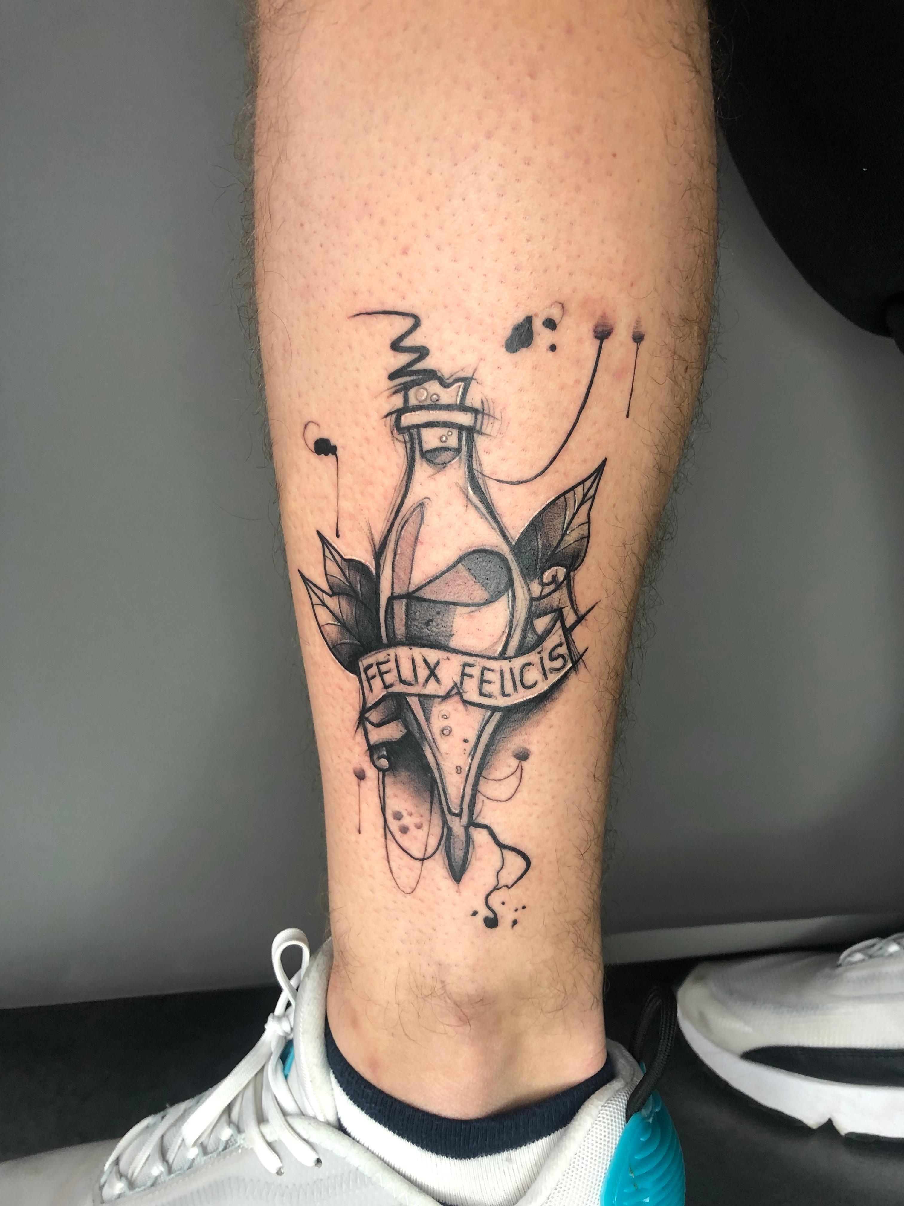 Inksearch tattoo Żmija Tatuażnik