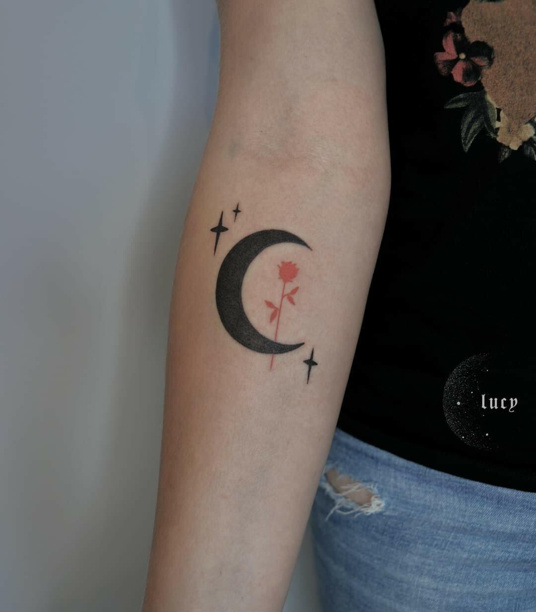 Inksearch tattoo Lucy_handpoke