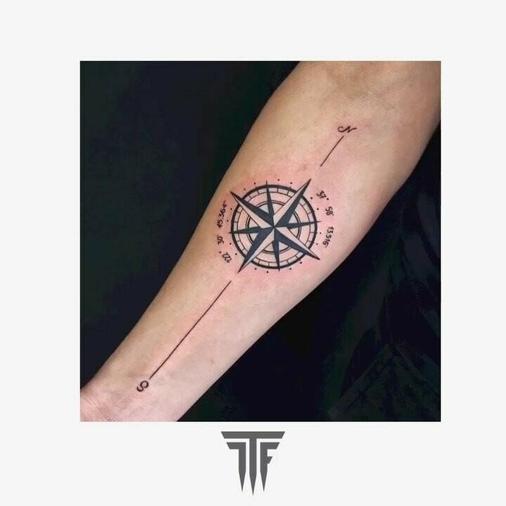 Inksearch tattoo La Familia Tattoo Shop