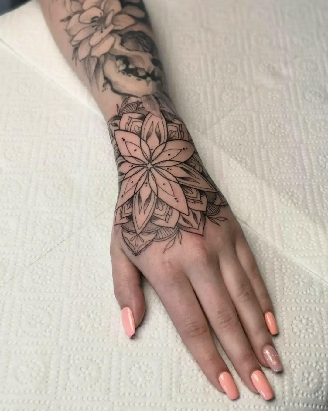 Inksearch tattoo Mimi Art Tattoo