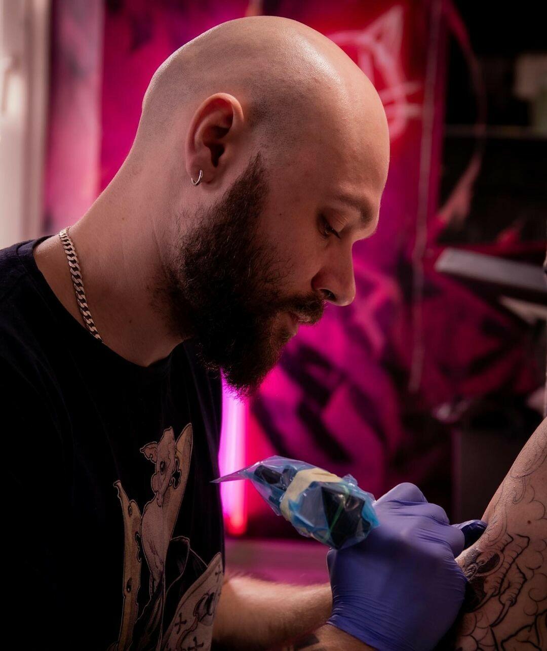 Inksearch tattoo Baba na Rowerze Tattoo