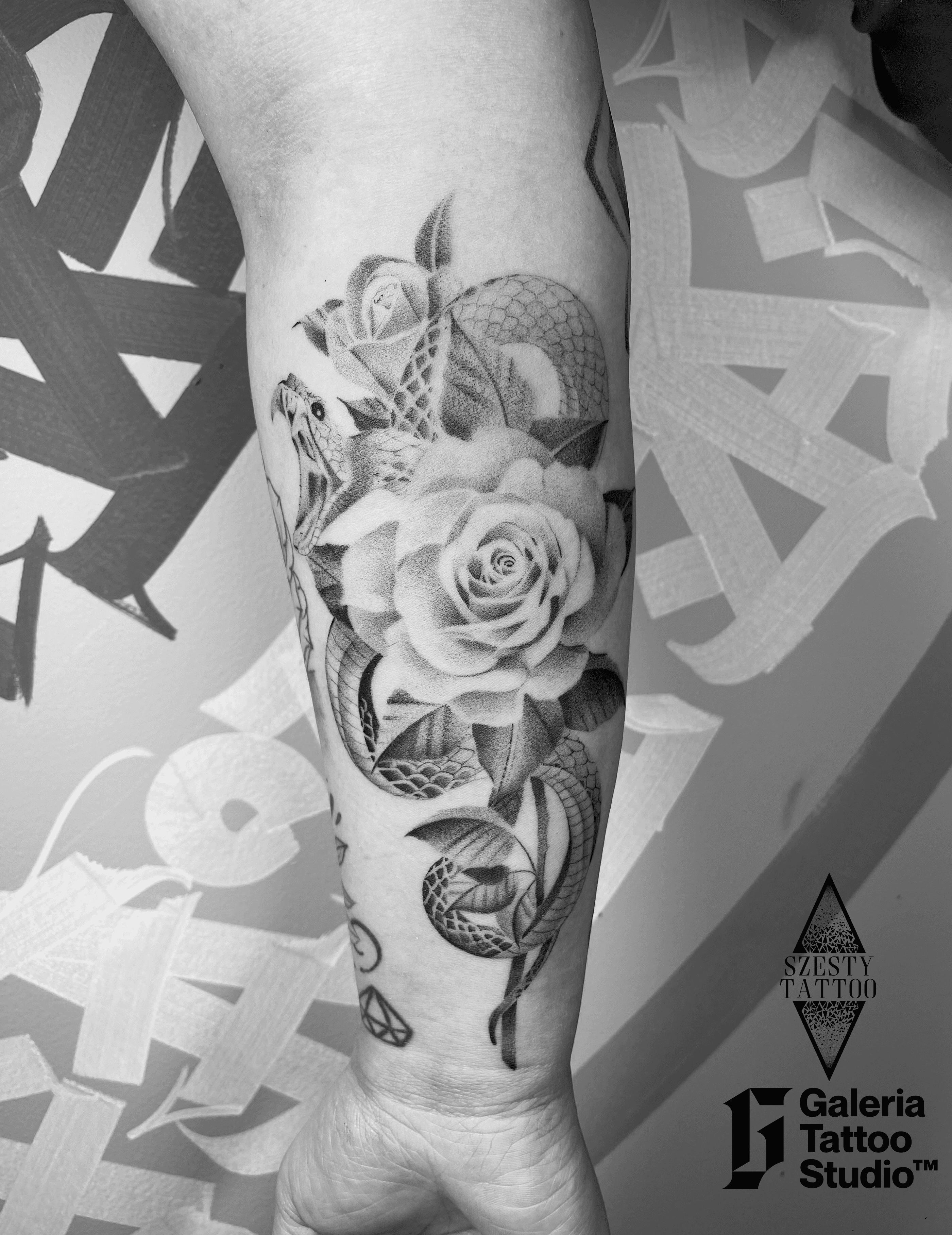 Inksearch tattoo Szesty