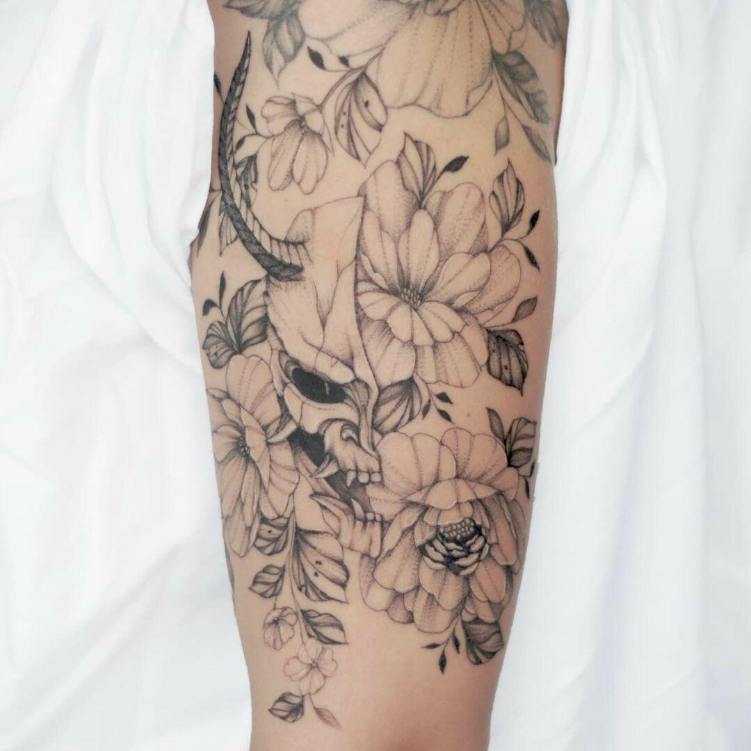 Inksearch tattoo Magdalena Sendłak