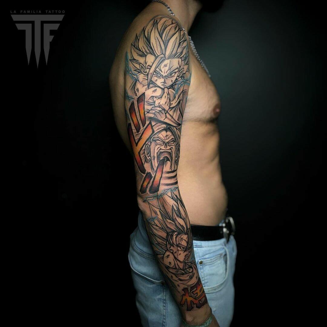 Inksearch tattoo La Familia Tattoo Shop