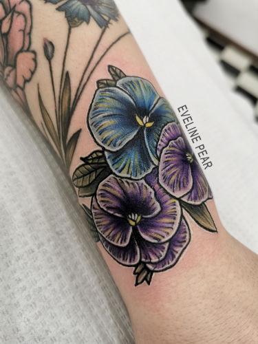 Eveline Pear Ink inksearch tattoo