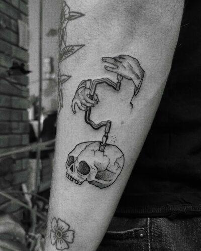 Daria Zoe Dąbrowska inksearch tattoo