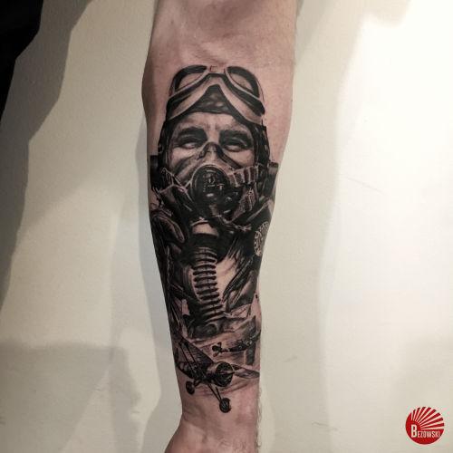 Bezowski inksearch tattoo