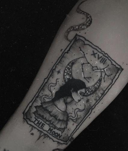 Emanuela Latoszek 🌙 The Sacred Touch ⚜️ inksearch tattoo
