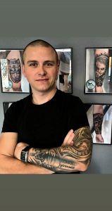 BOBSON tattoo artist avatar